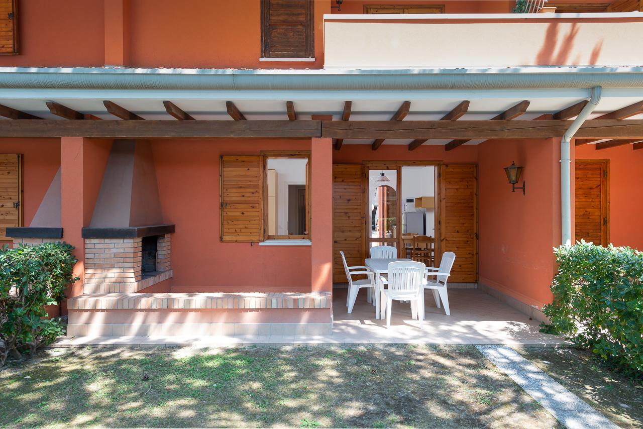 Villaggio Capistrano Бибионе Экстерьер фото